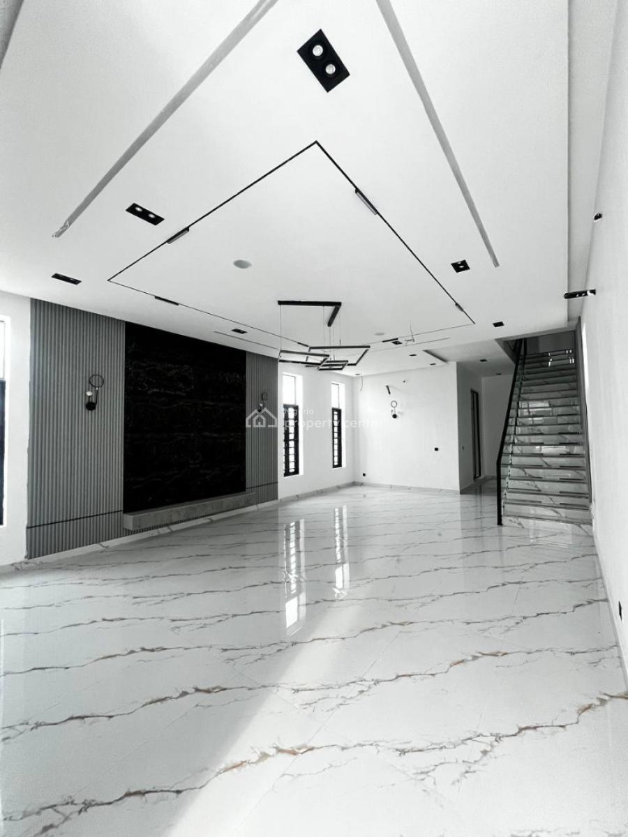 5 Bedroom Detached House with Bq, Vgc, Lekki, Lagos, Detached Duplex for Sale