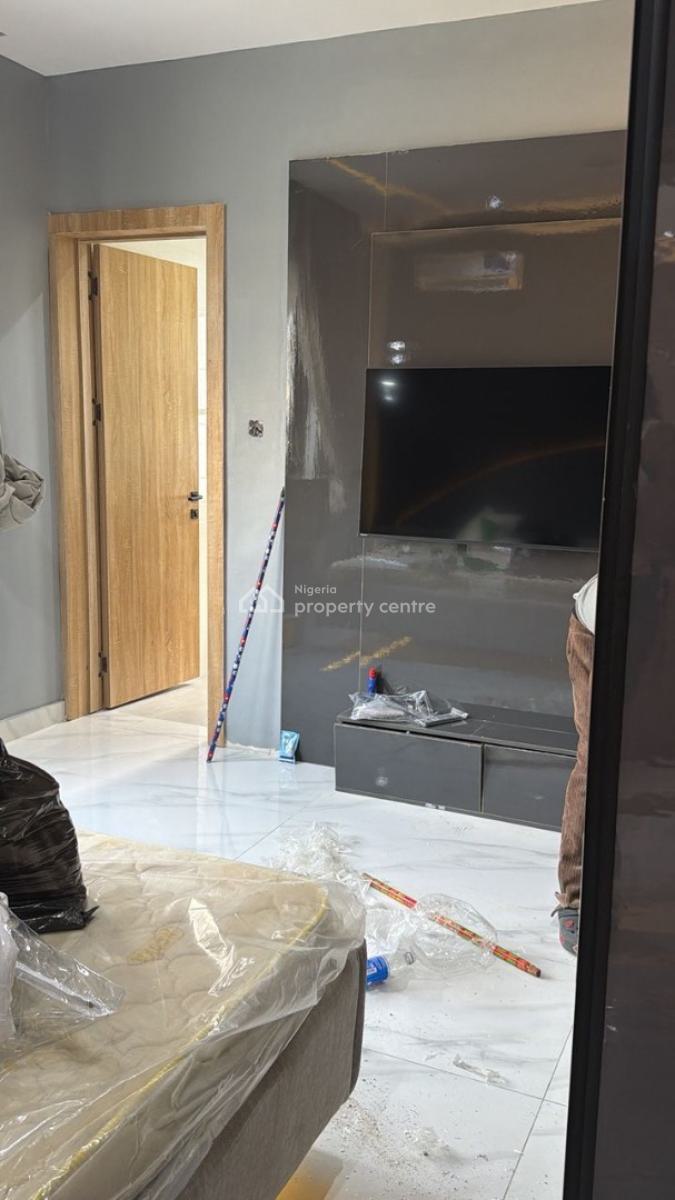 2 Bedroom Apartment, Lekki Phase 1, Lekki, Lagos, Flat / Apartment Short Let