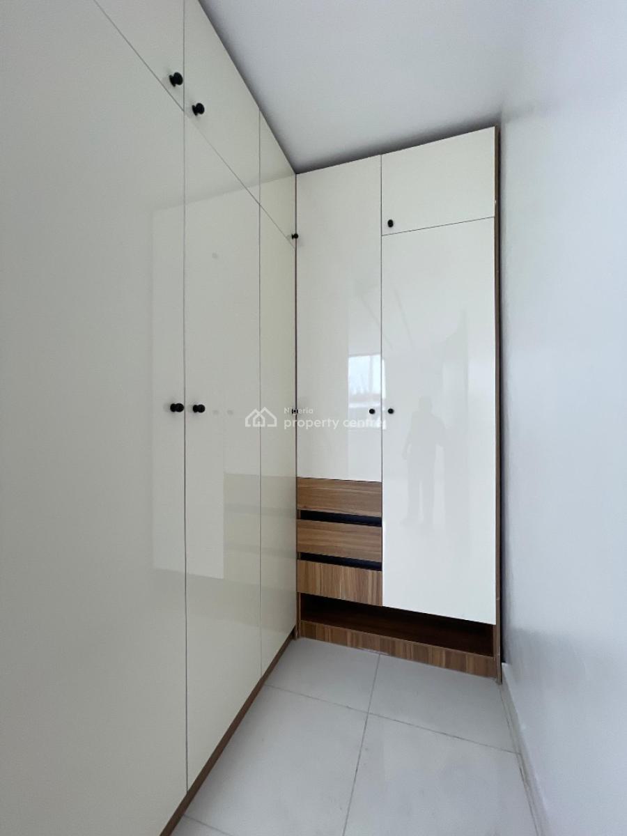 Beautiful 2 Bedroom Apartment with a Pool, Oniru, Victoria Island (vi), Lagos, Flat / Apartment for Sale