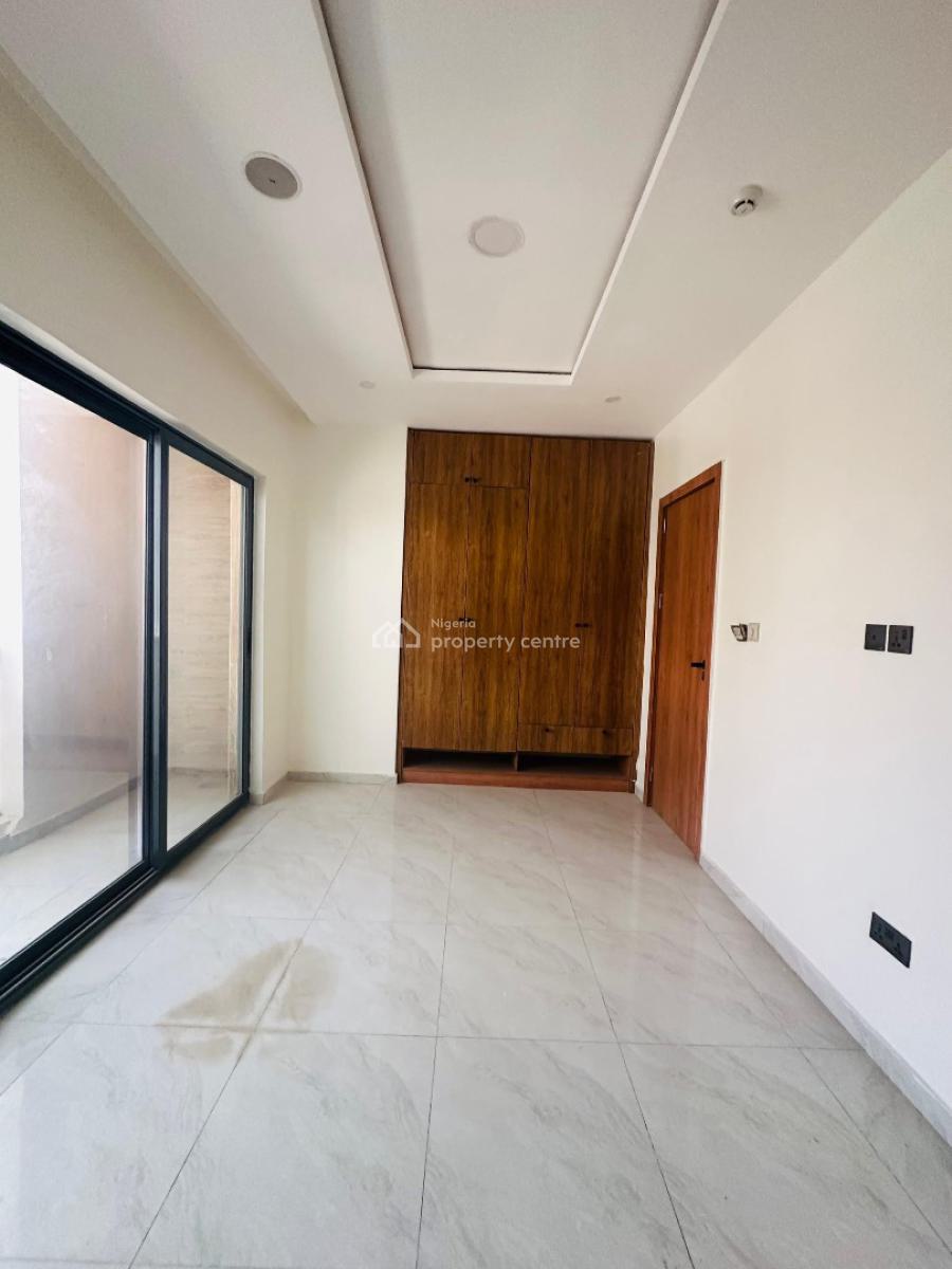 Nicely Built 3 Bedroom Apartment with Swimming Pool,gym&elevator, Ikate, Lekki, Lagos, Flat / Apartment for Sale