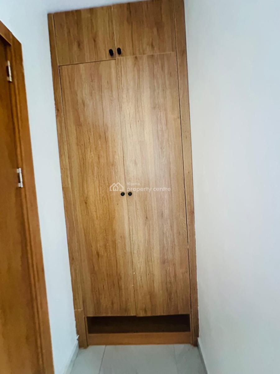 Nicely Built 3 Bedroom Apartment with Swimming Pool,gym&elevator, Ikate, Lekki, Lagos, Flat / Apartment for Sale