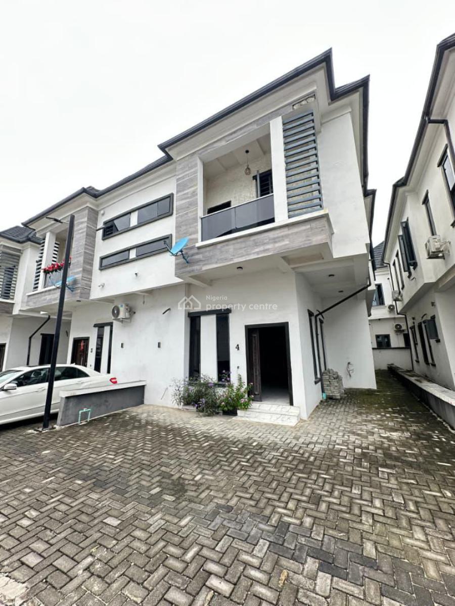 Classic 4 Bedroom Semi Detached Duplex with Bq in a Secure Estate, Orchid, Lekki, Lagos, Semi-detached Duplex for Rent