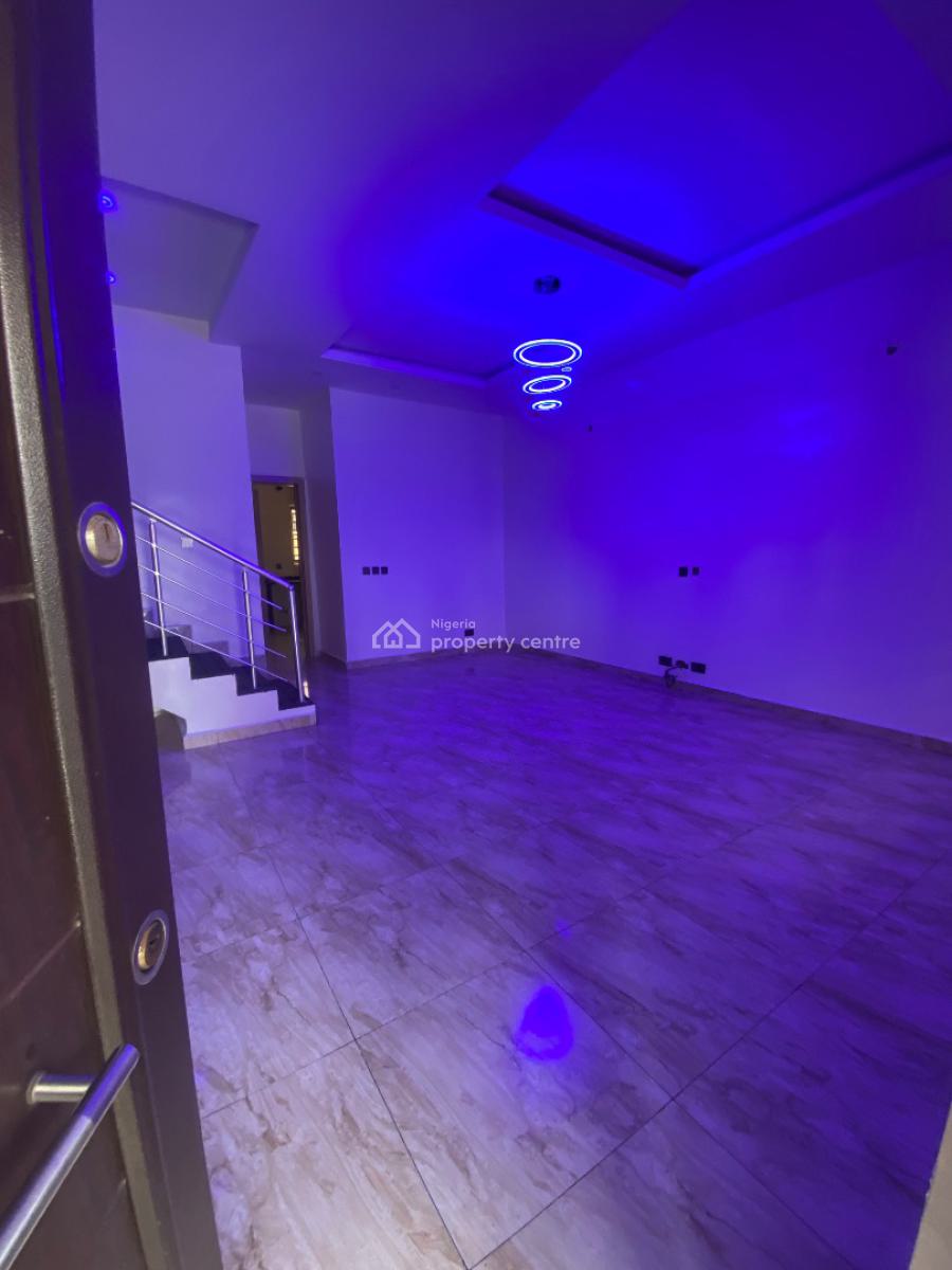 4 Bedrooms Terraced Duplex, Ikota, Lekki, Lagos, Terraced Duplex for Rent