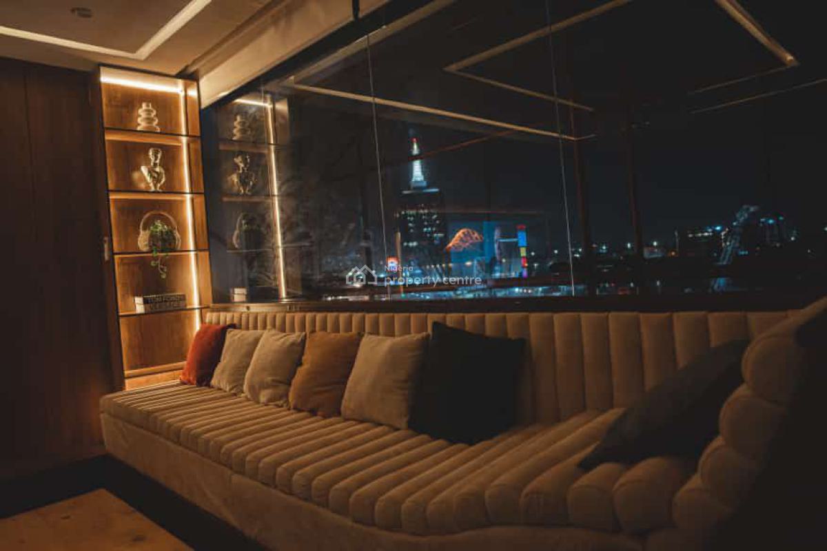 Stunning 2-bedroom Apartment with Ps, Victoria Island (vi), Lagos, Flat / Apartment Short Let