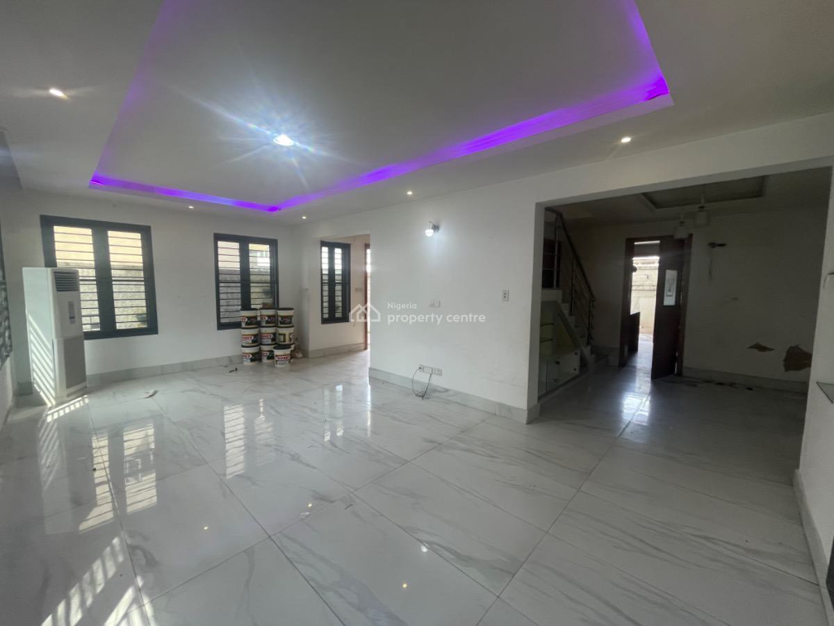a 4 Bedroom Semi Detached Duplex on 2 Floors with Swiming Pool, Gym & Bq, Lekki Phase 1, Lekki, Lagos, House for Rent
