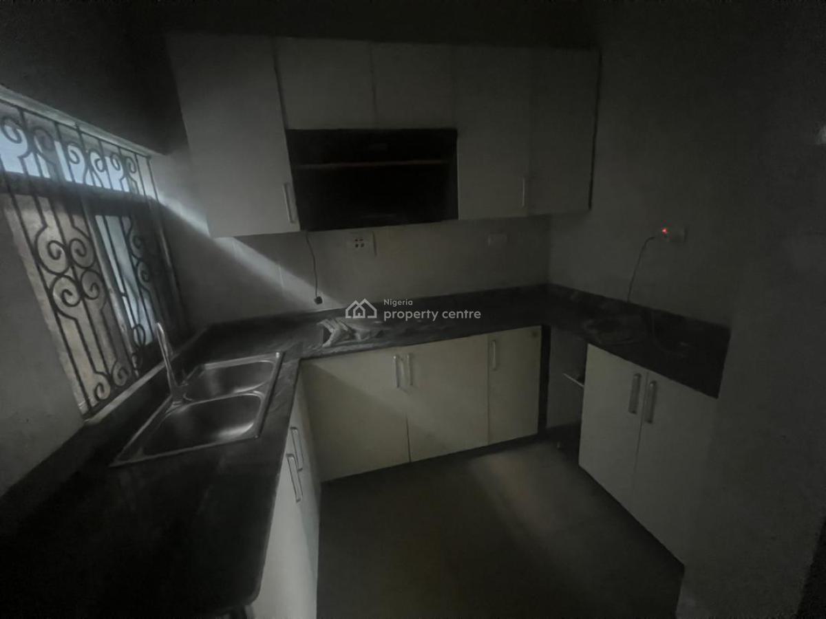 Luxury 3 Bedroom Apartment with Bq, Lekki Phase 1, Lekki, Lagos, Flat / Apartment for Rent