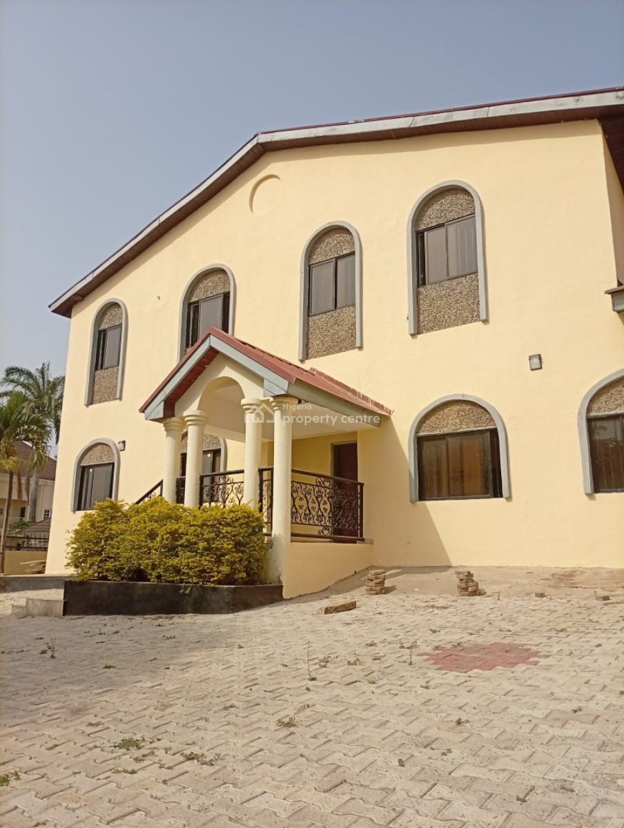 Spacious and Clean 5 Bedroom Detached Duplex with 2 Rooms Bq, Maitama District, Abuja, Semi-detached Duplex for Rent