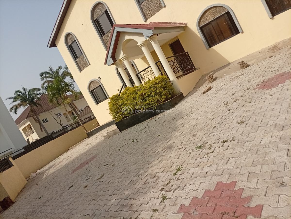 Spacious and Clean 5 Bedroom Detached Duplex with 2 Rooms Bq, Maitama District, Abuja, Semi-detached Duplex for Rent