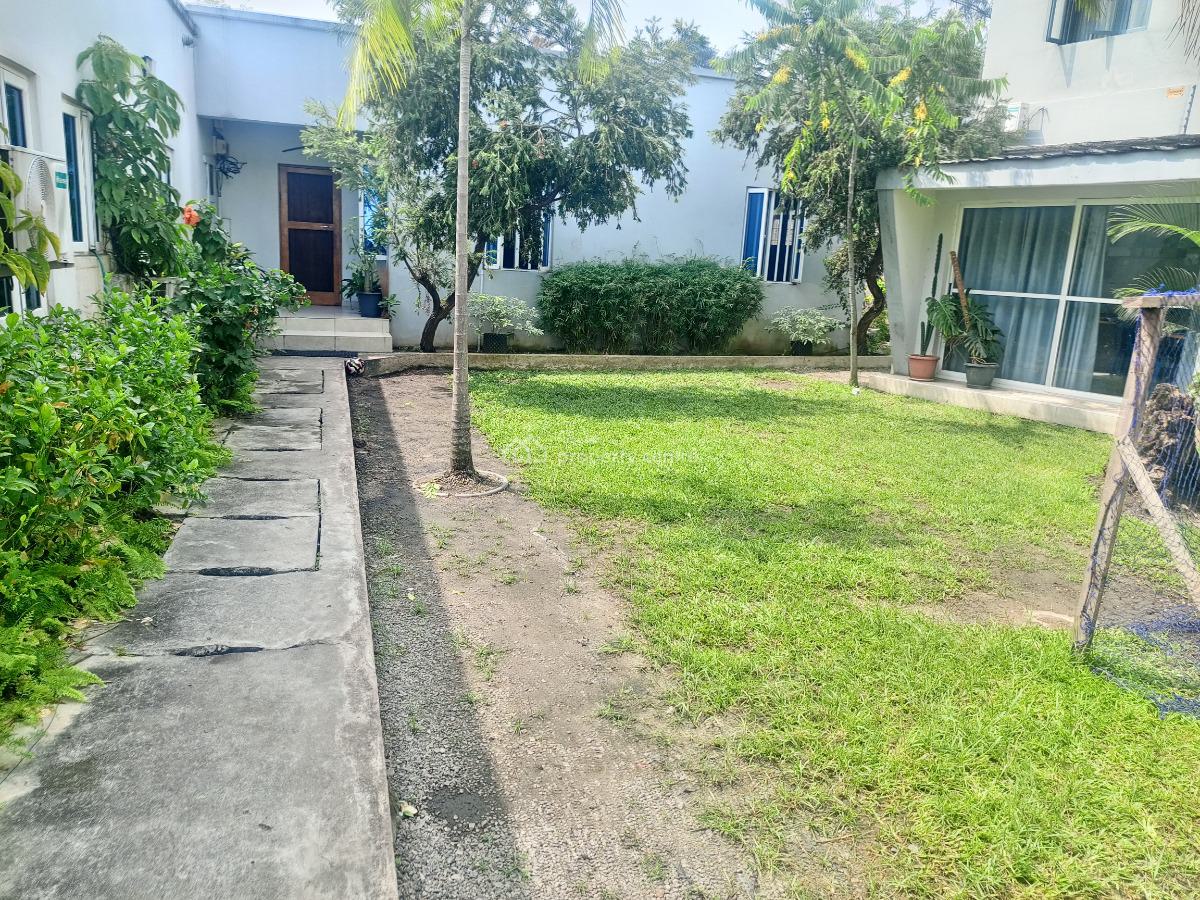 Multi Units of  Apartment on 1700sqm Gated Premises., Old Ikoyi, Ikoyi, Lagos, Office Space for Rent