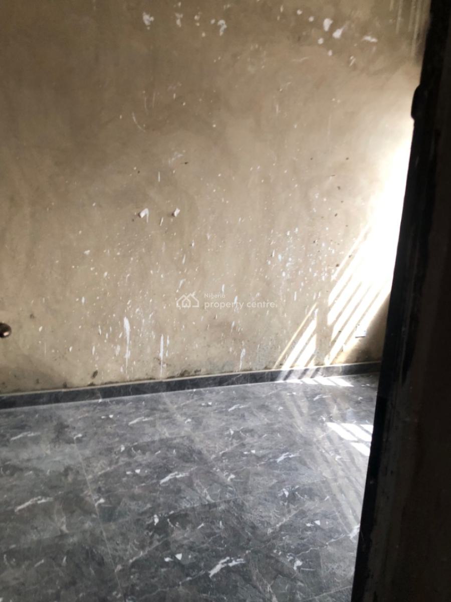 Newly Built Spacious 2 Bedroom All Room Ensuit in a Serene Area, Shomolu, Lagos, Flat / Apartment for Rent