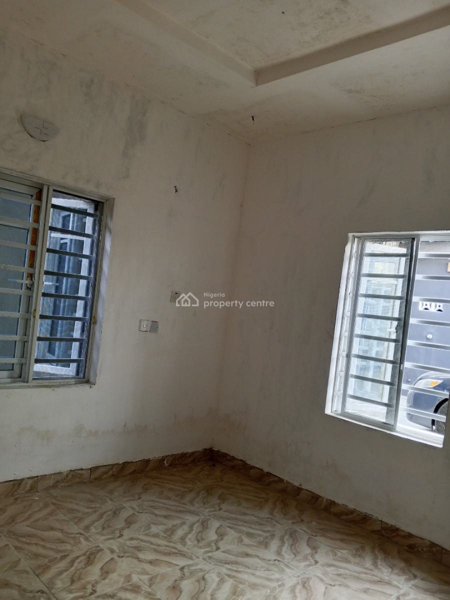 Newly Built Spacious Mini Flat, Five Junction, Ijegun, Isolo, Lagos, Mini Flat (room and Parlour) for Rent