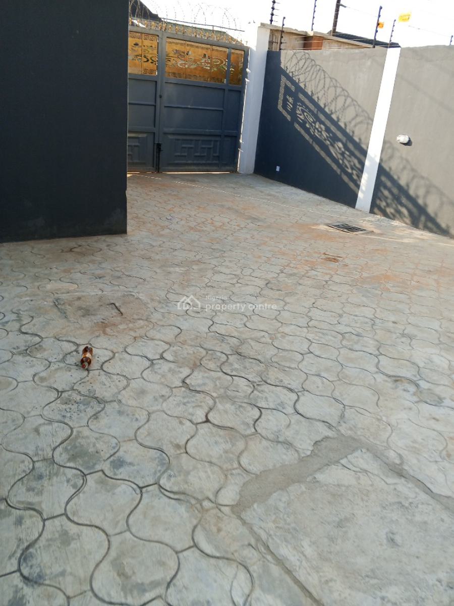 Newly Built Spacious Mini Flat, Five Junction, Ijegun, Isolo, Lagos, Mini Flat (room and Parlour) for Rent