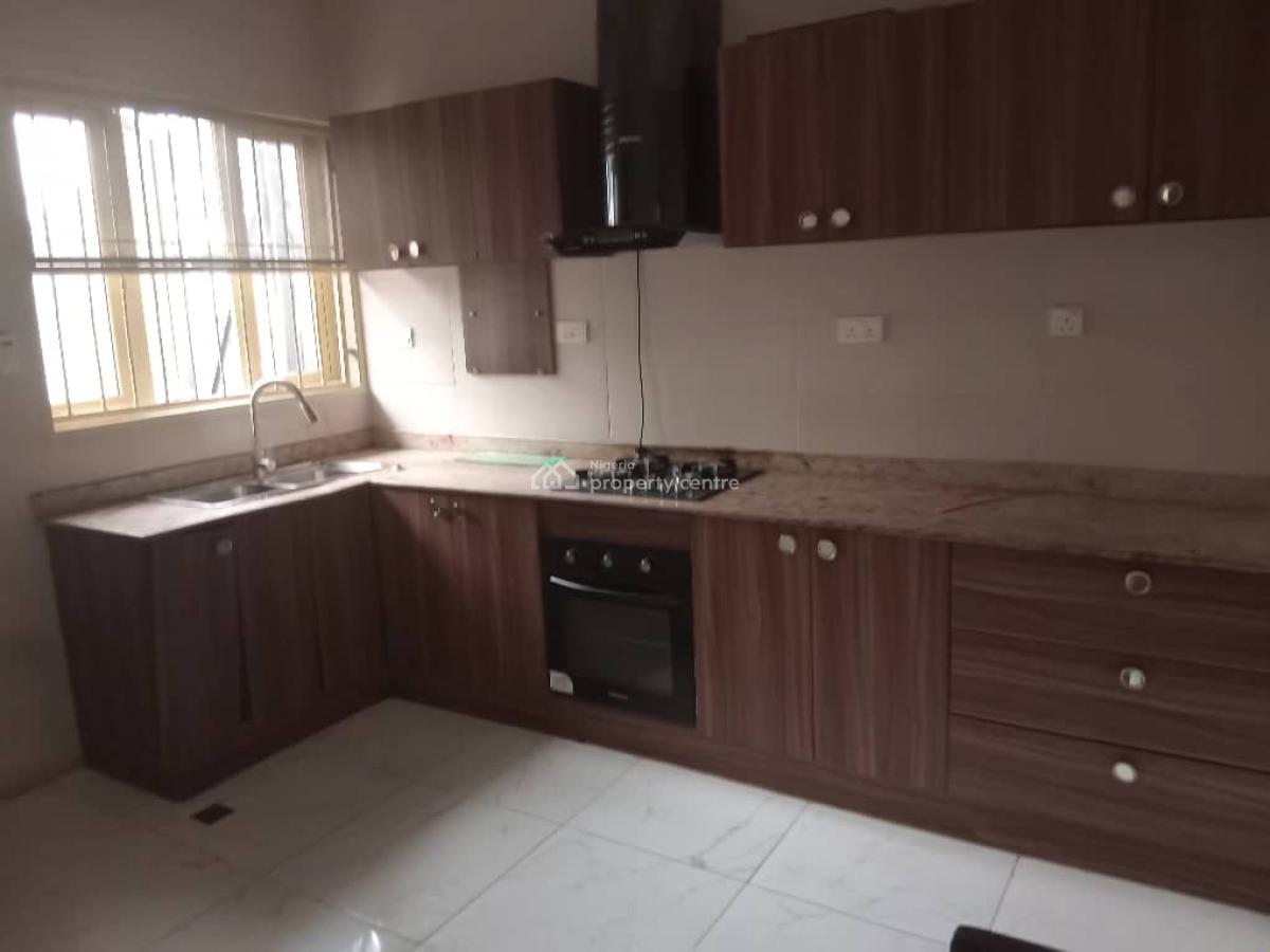 Luxury 2bedroom Apartment, Off Freedom Way, Lekki Phase 1, Lekki, Lagos, Flat / Apartment for Rent