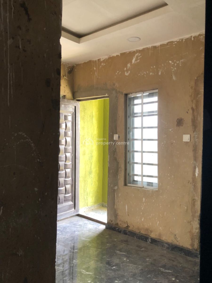 Newly Built Miniflat with 2 Toilet and Personal Prepaid, Shomolu, Lagos, Mini Flat (room and Parlour) for Rent