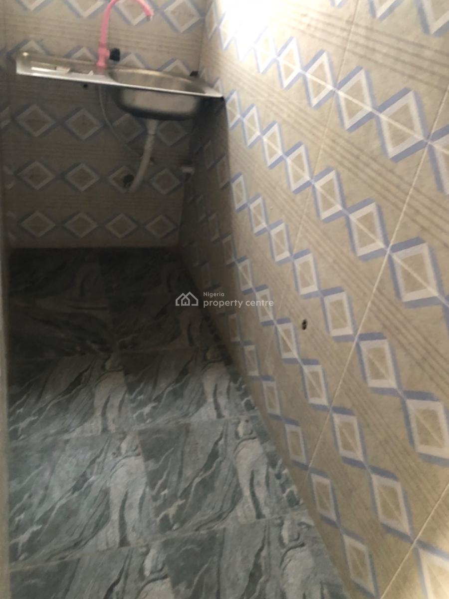 Newly Built Miniflat with 2 Toilet and Personal Prepaid, Shomolu, Lagos, Mini Flat (room and Parlour) for Rent