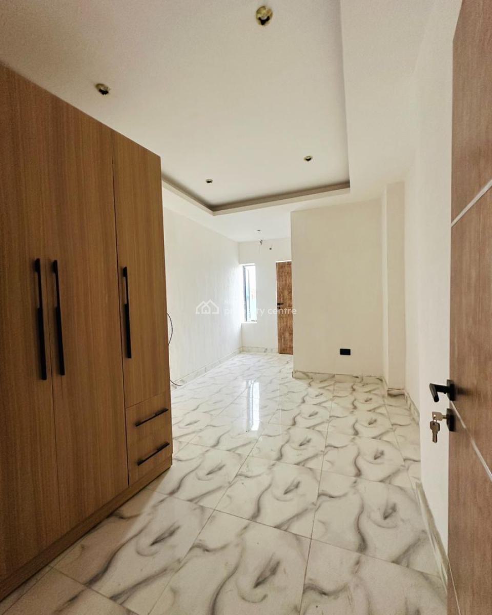 Spaciously Built 4 Bedroom Terrace  Duplex with Bq, Adeniyi Jones, Ikeja, Lagos, Terraced Duplex for Sale