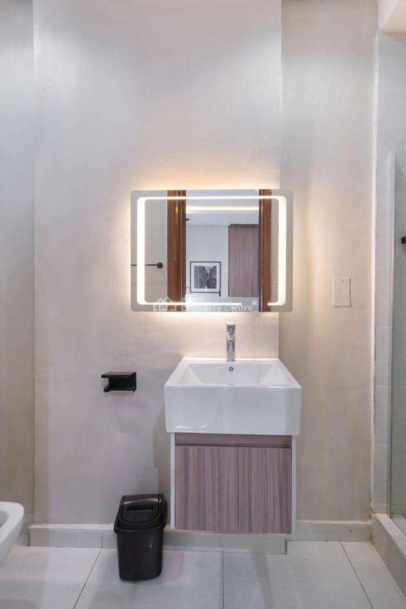 2 Bedroom Maisonette, Lekki Phase 1, Lekki, Lagos, Flat / Apartment Short Let