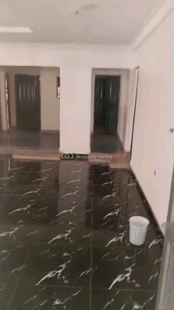 Decent Specious 4 Bedrooms Bungalow Common Compound, Medina Estate, Medina, Gbagada, Lagos, Detached Bungalow for Rent