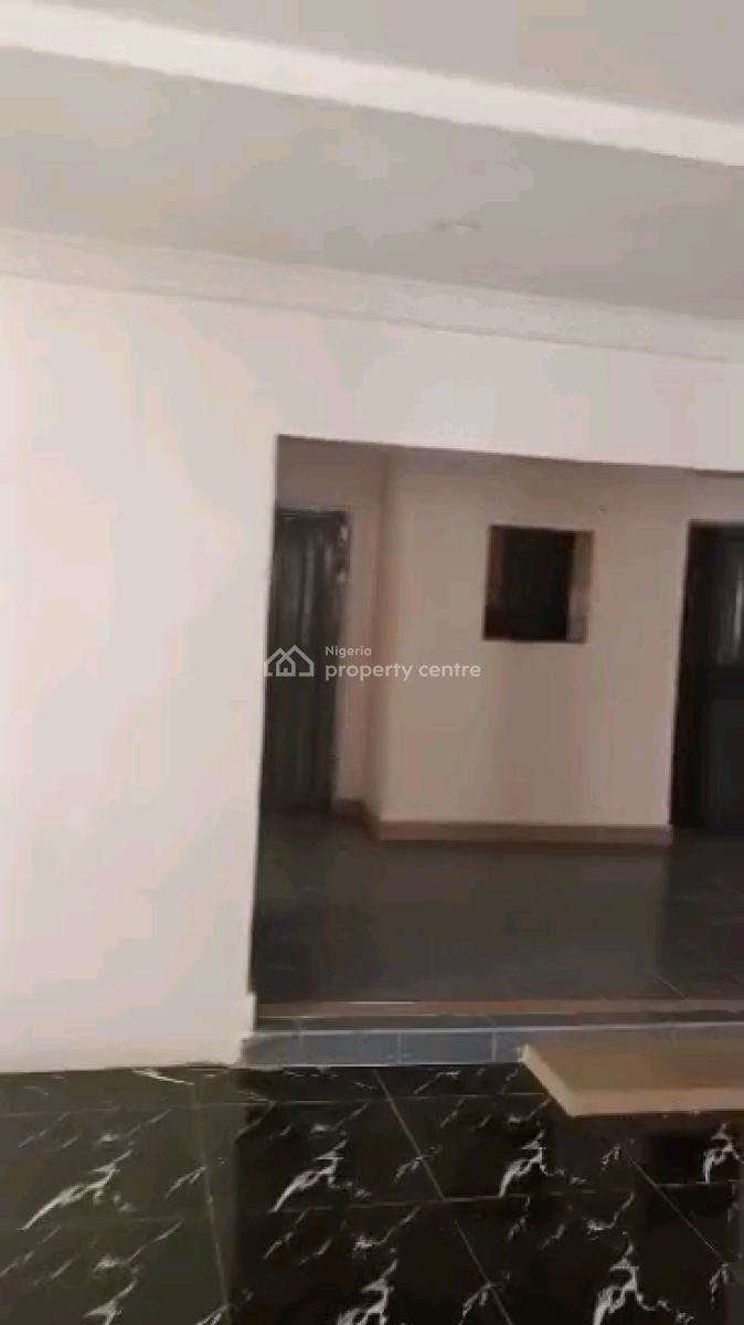 Decent Specious 4 Bedrooms Bungalow Common Compound, Medina Estate, Medina, Gbagada, Lagos, Detached Bungalow for Rent