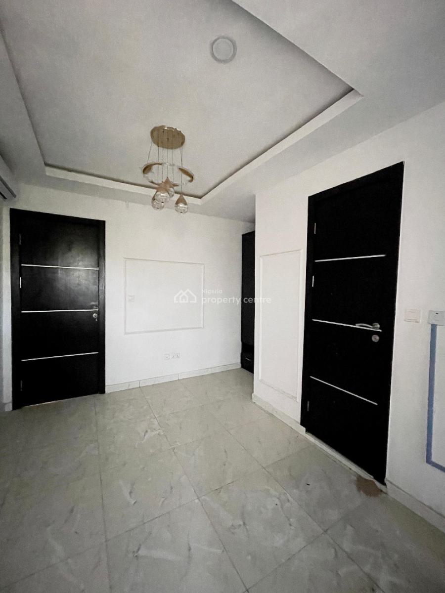 Affordable Spacious and Modern 2 Bedroom Apartment, Ologolo, Lekki, Lagos, Block of Flats for Sale