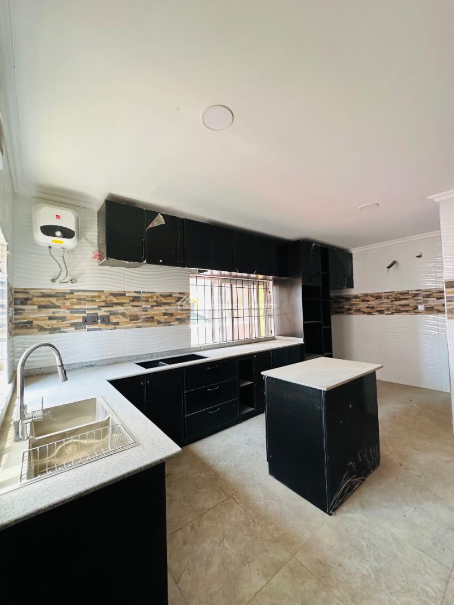 Beautifully Built 4 Bedroom Semi Detached Duplex with Bq, Victoria Island (vi), Lagos, Semi-detached Duplex for Rent