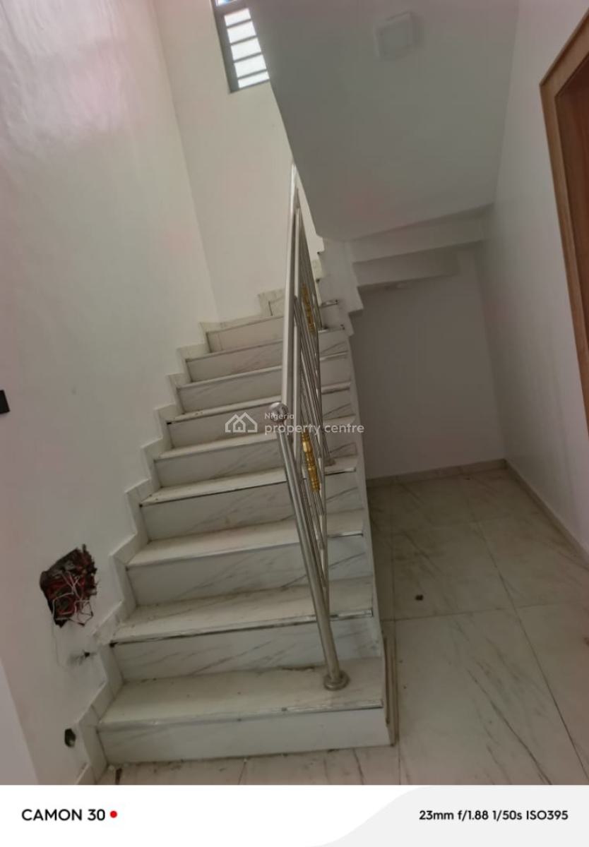 5 Bedroom Fully Detached Duplex with Bq, All Room En Suite, Unilag Estate, Magodo Gra Lagos State, Magodo, Lagos, Detached Duplex for Rent