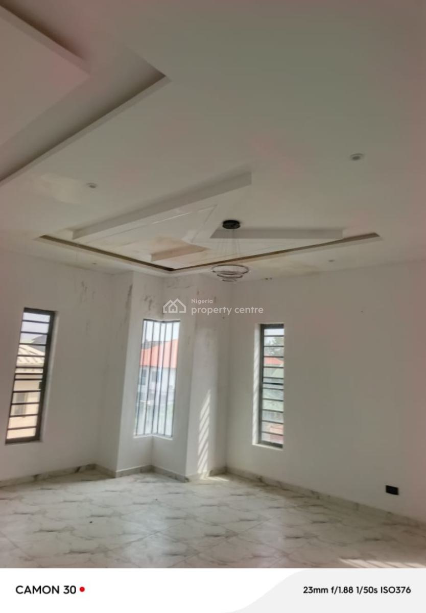 5 Bedroom Fully Detached Duplex with Bq, All Room En Suite, Unilag Estate, Magodo Gra Lagos State, Magodo, Lagos, Detached Duplex for Rent