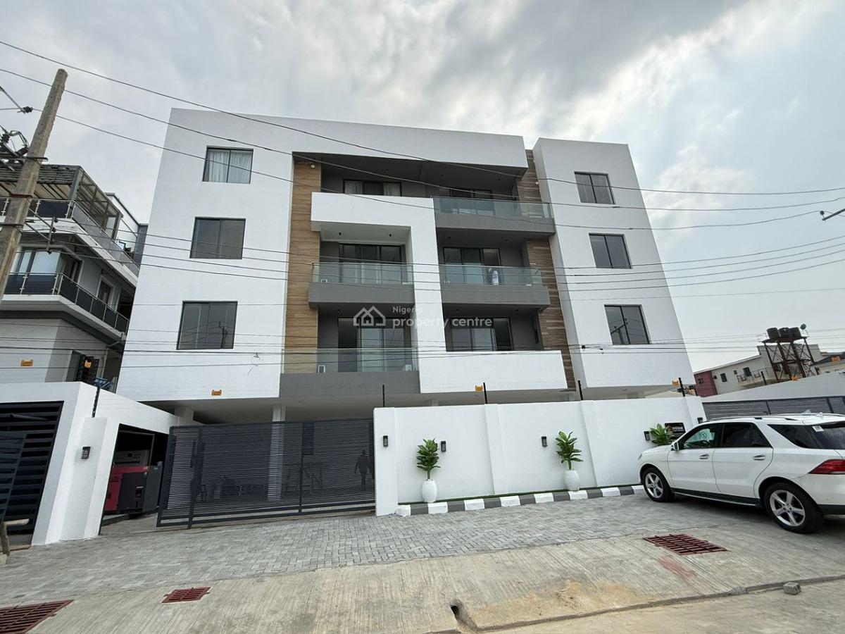 Contemporary 2 Bedroom Apartment with Elevator , Pool & Gym ️, Lekki Phase 1, Lekki, Lagos, Flat / Apartment for Sale