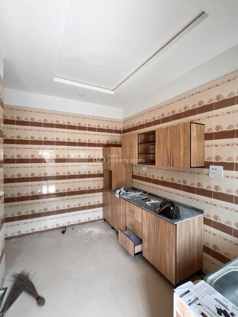 2 Bedroom Apartment, Ajiwe, Ajah, Lagos, House for Rent