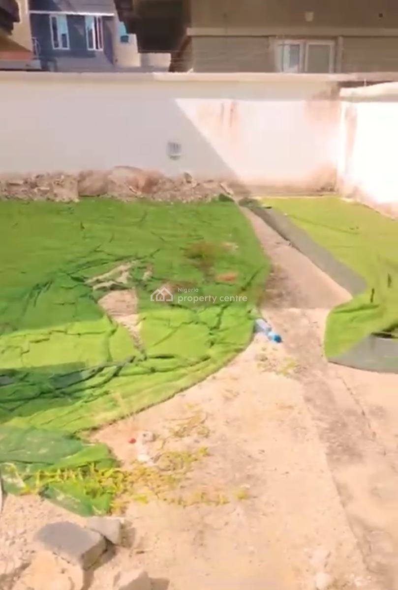 Half Fenced and Serviced Plot Within a Mini Court, Cluster One Estate, Lekki County, Ikota, Lekki, Lagos, Residential Land for Sale