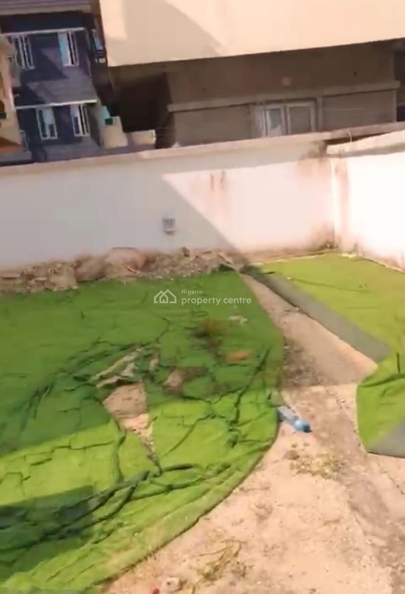 Half Fenced and Serviced Plot Within a Mini Court, Cluster One Estate, Lekki County, Ikota, Lekki, Lagos, Residential Land for Sale