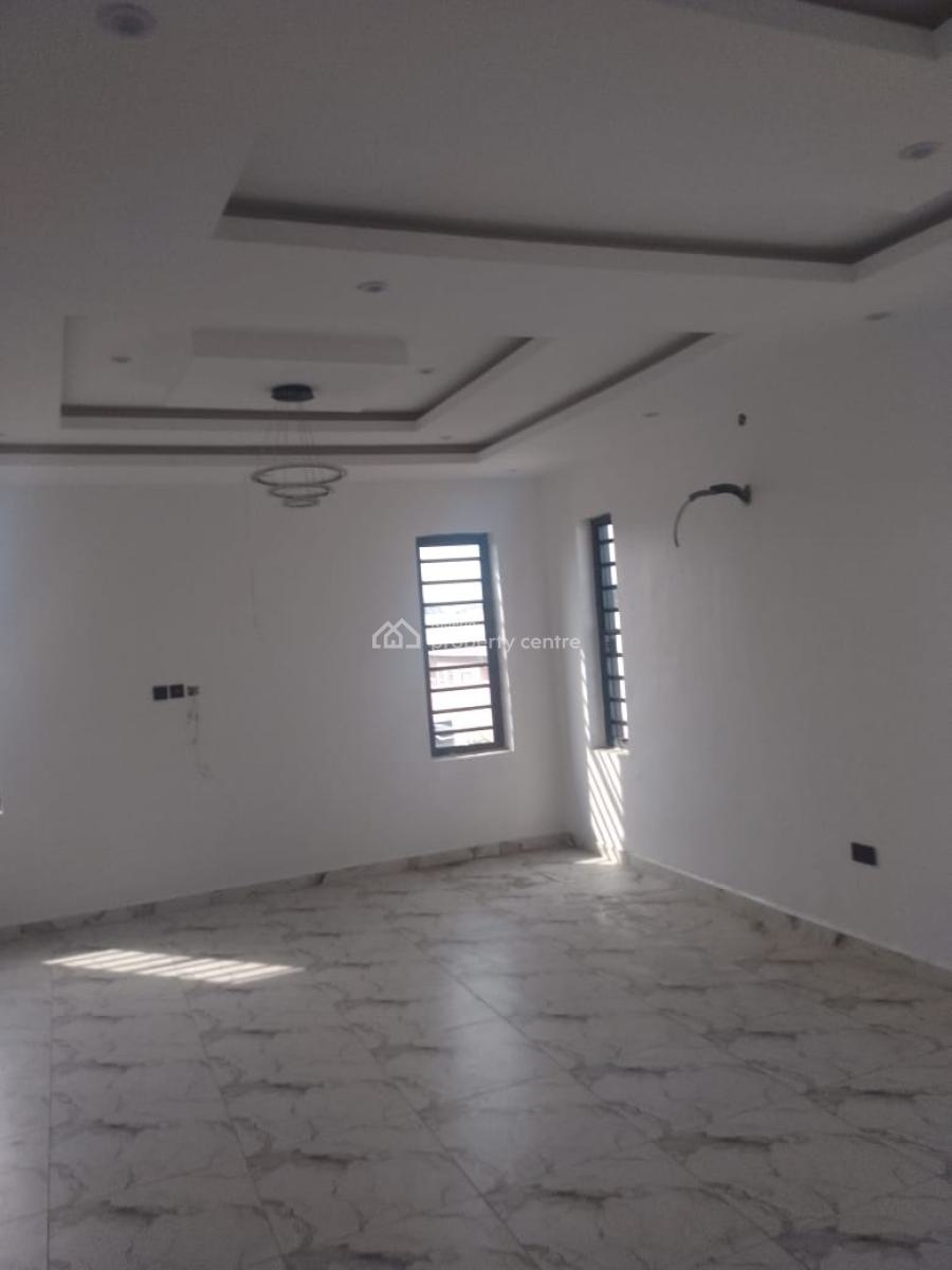 5 Bedroom Detached Duplex with Bq, Gra Phase 1, Magodo, Lagos, Detached Duplex for Rent