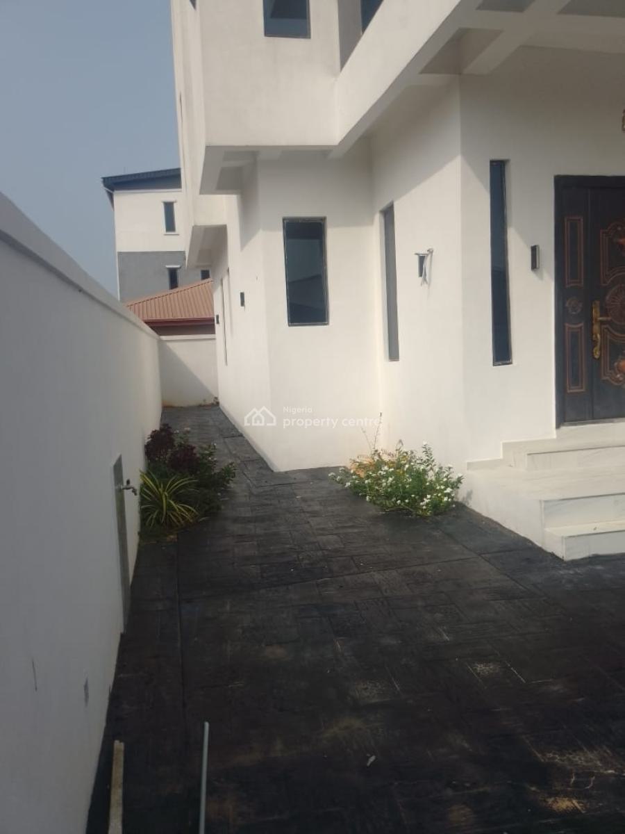 5 Bedroom Detached Duplex with Bq, Gra Phase 1, Magodo, Lagos, Detached Duplex for Rent