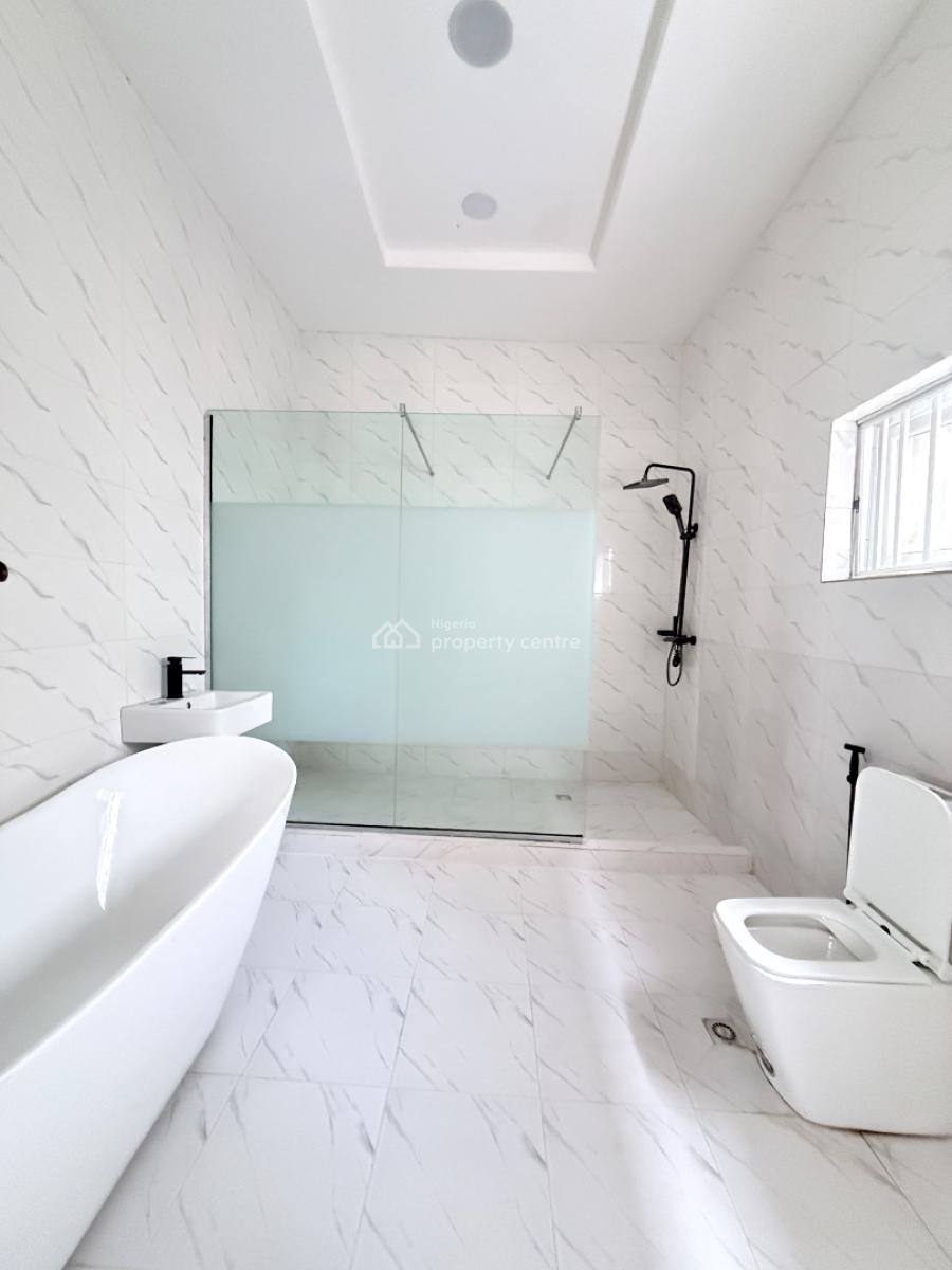 5-bedroom Fully Detached Terrace, Ajah, Lagos, House for Sale