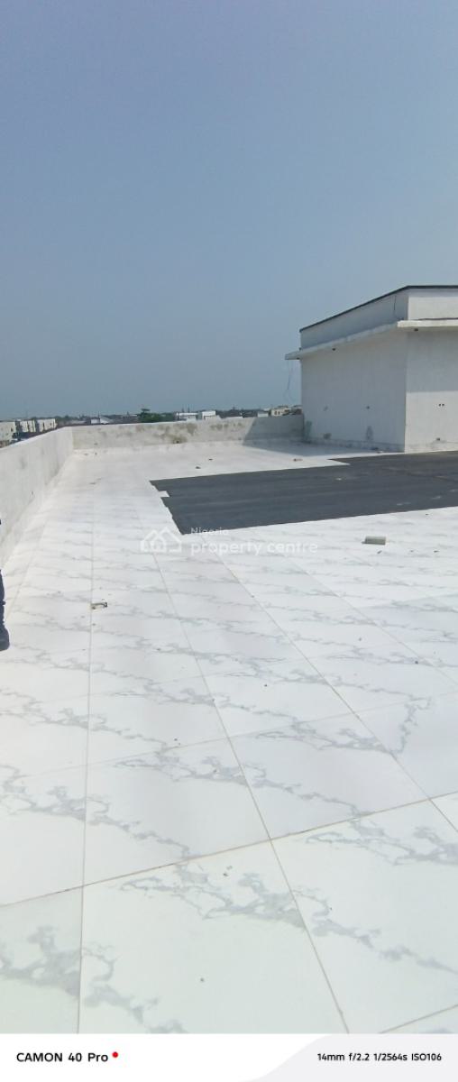 Rooftop Space for Lounge, Ogombo Road By Abraham Adesanya Round About, Ogombo, Ajah, Lagos, Restaurant / Bar for Sale