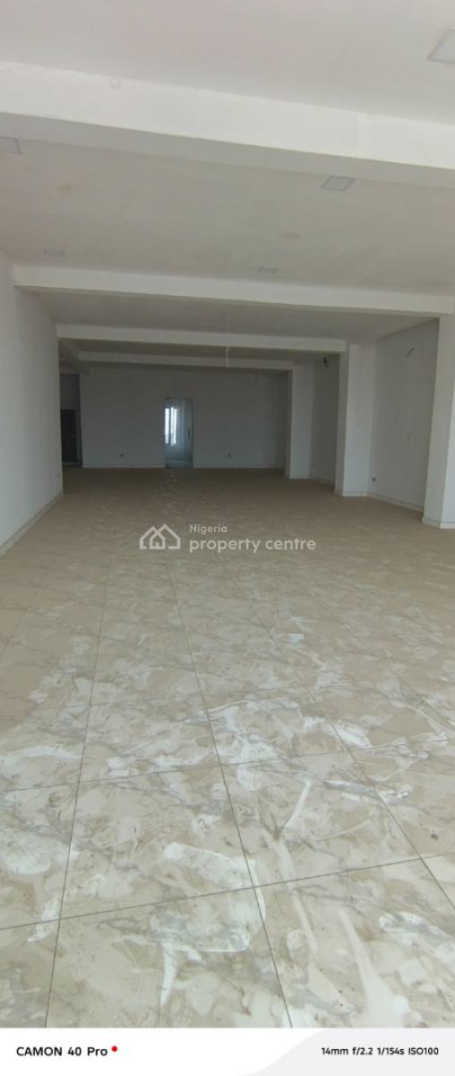 160sqm Space for Restaurants, Facing Ogombo Road, Ajah, Lagos, Restaurant / Bar for Rent