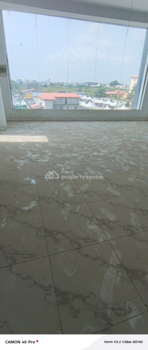 160sqm Space for Restaurants, Facing Ogombo Road, Ajah, Lagos, Restaurant / Bar for Rent