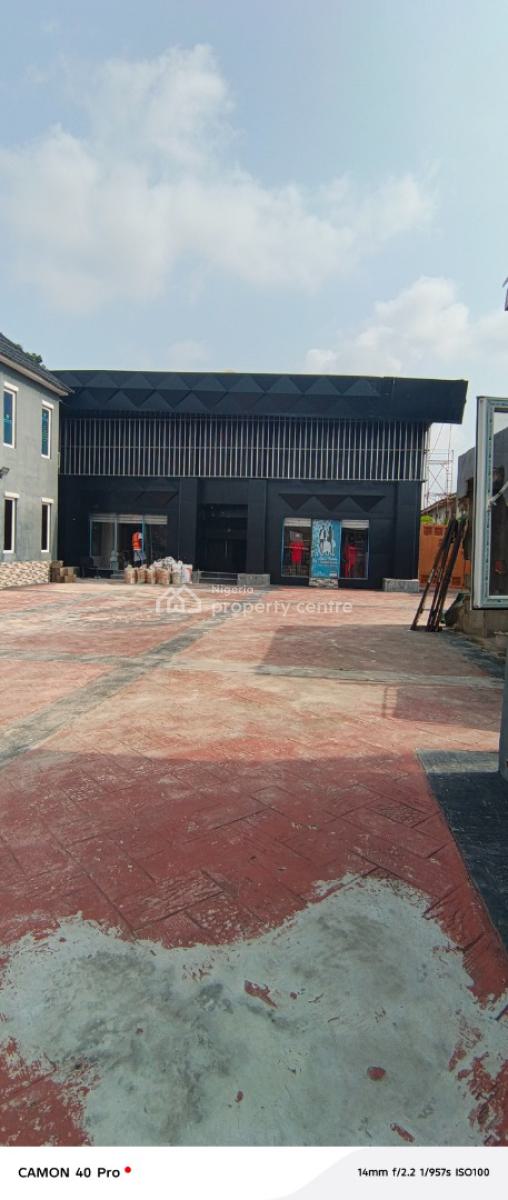 Space for Lounge Facing Ado Road, Ado Road By Ekis Bus Stop, Ajah, Lagos, Restaurant / Bar for Rent