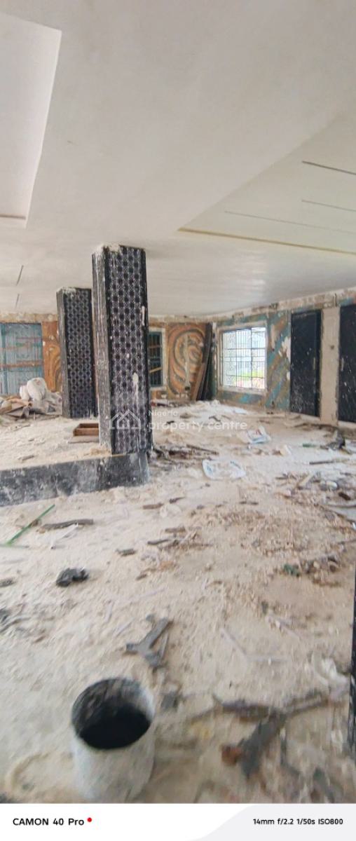 Space for Lounge Facing Ado Road, Ado Road By Ekis Bus Stop, Ajah, Lagos, Restaurant / Bar for Rent