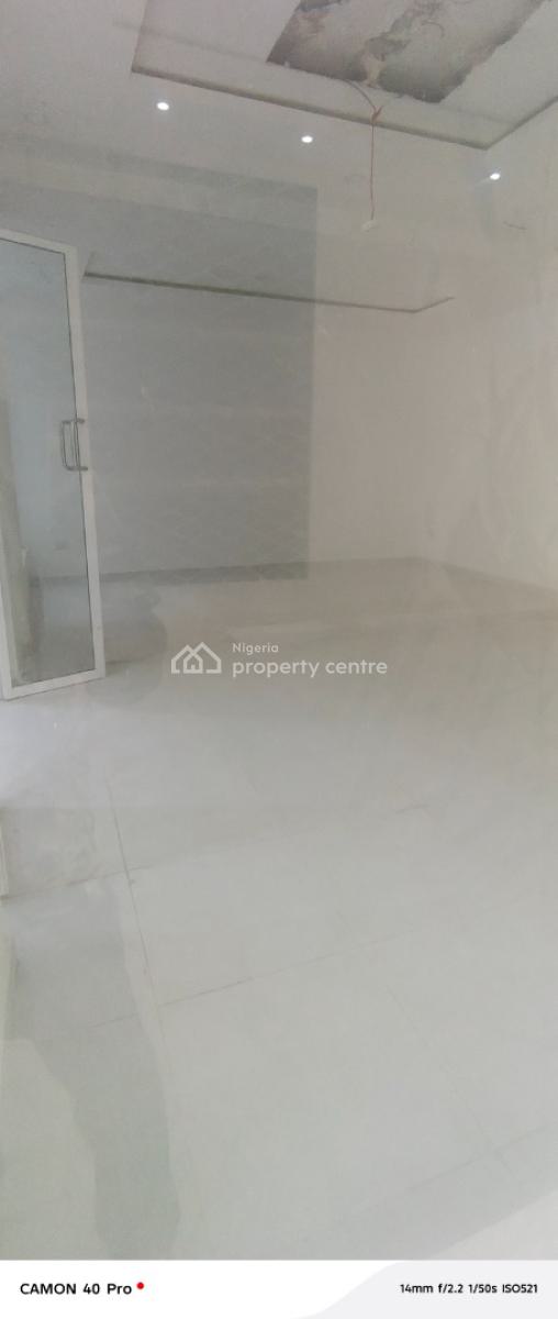 Rooftop for Lounge with Elevator Now Available, By Adesanya Round About, Ogombo, Ajah, Lagos, Restaurant / Bar for Sale