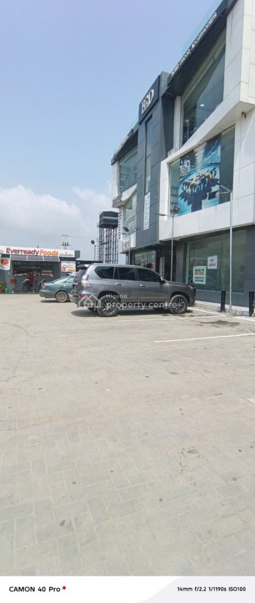 Rooftop for Lounge with Elevator Now Available, By Adesanya Round About, Ogombo, Ajah, Lagos, Restaurant / Bar for Sale