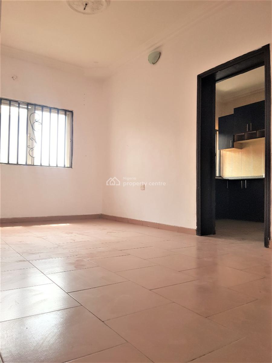 2 Bedroom Flat (4-in-a-compound) - Ground Floor, Osapa, Lekki, Lagos, Flat / Apartment for Rent
