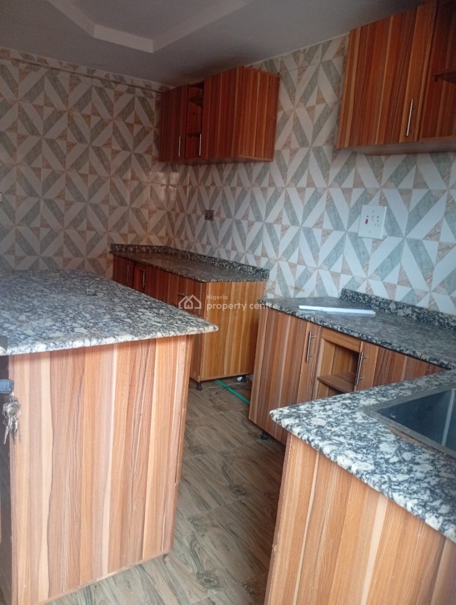 Executive 3 Bedroom Flat, Balogun Iju Ishaga, Ogba, Ikeja, Lagos, Flat / Apartment for Rent