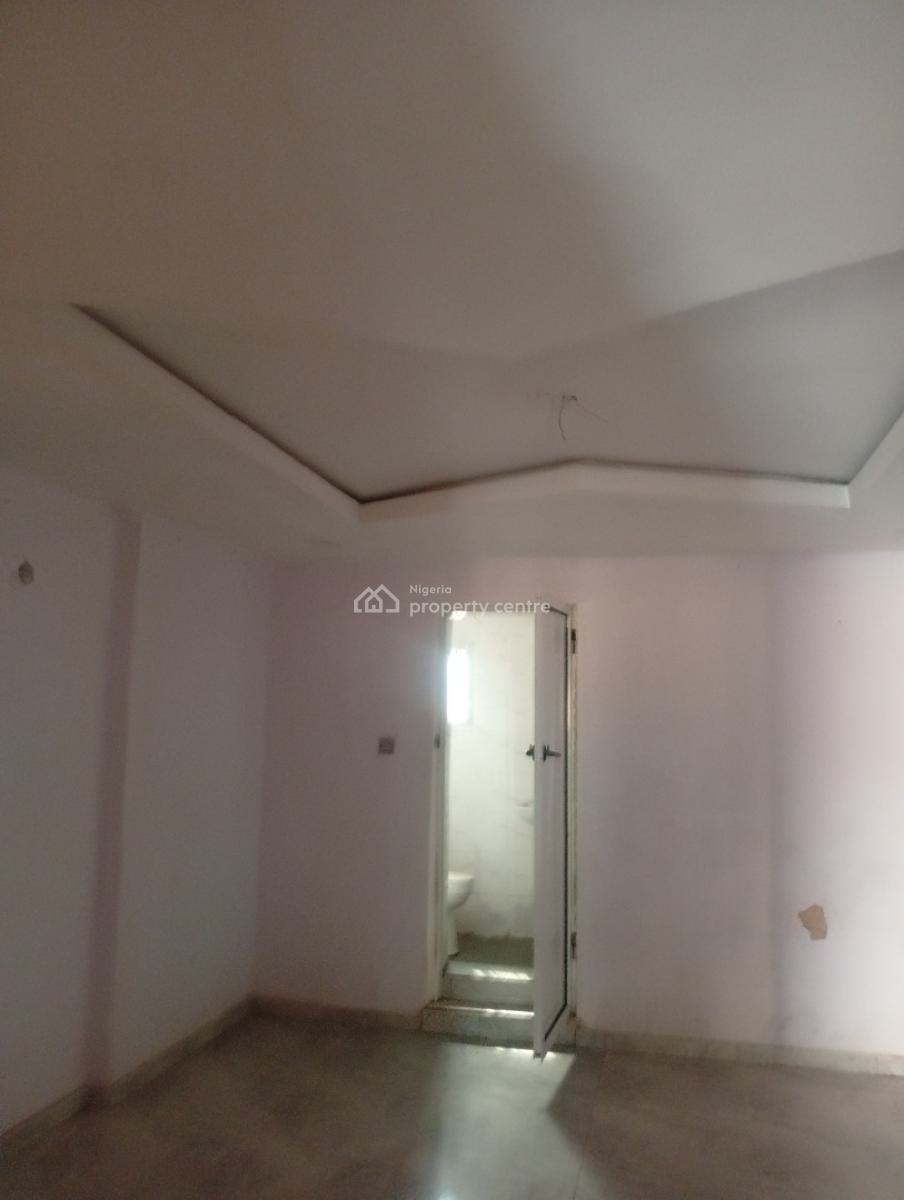 Executive 3 Bedroom Flat, Balogun Iju Ishaga, Ogba, Ikeja, Lagos, Flat / Apartment for Rent