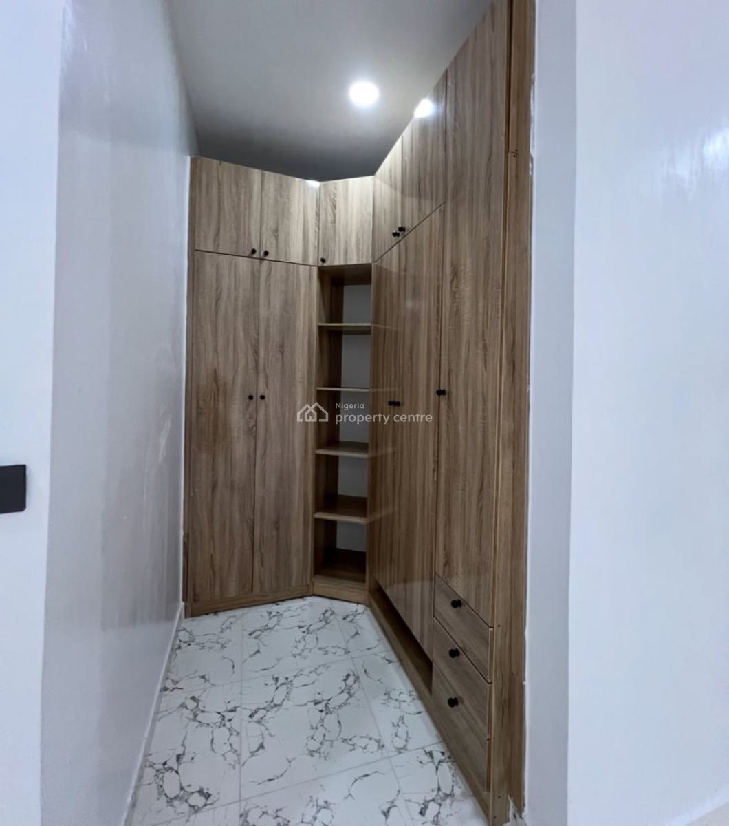 Luxury 4 Bedroom Terrace Duplex with Excellent Facility, Mobile Road, Ajah, Lagos, Terraced Duplex for Rent