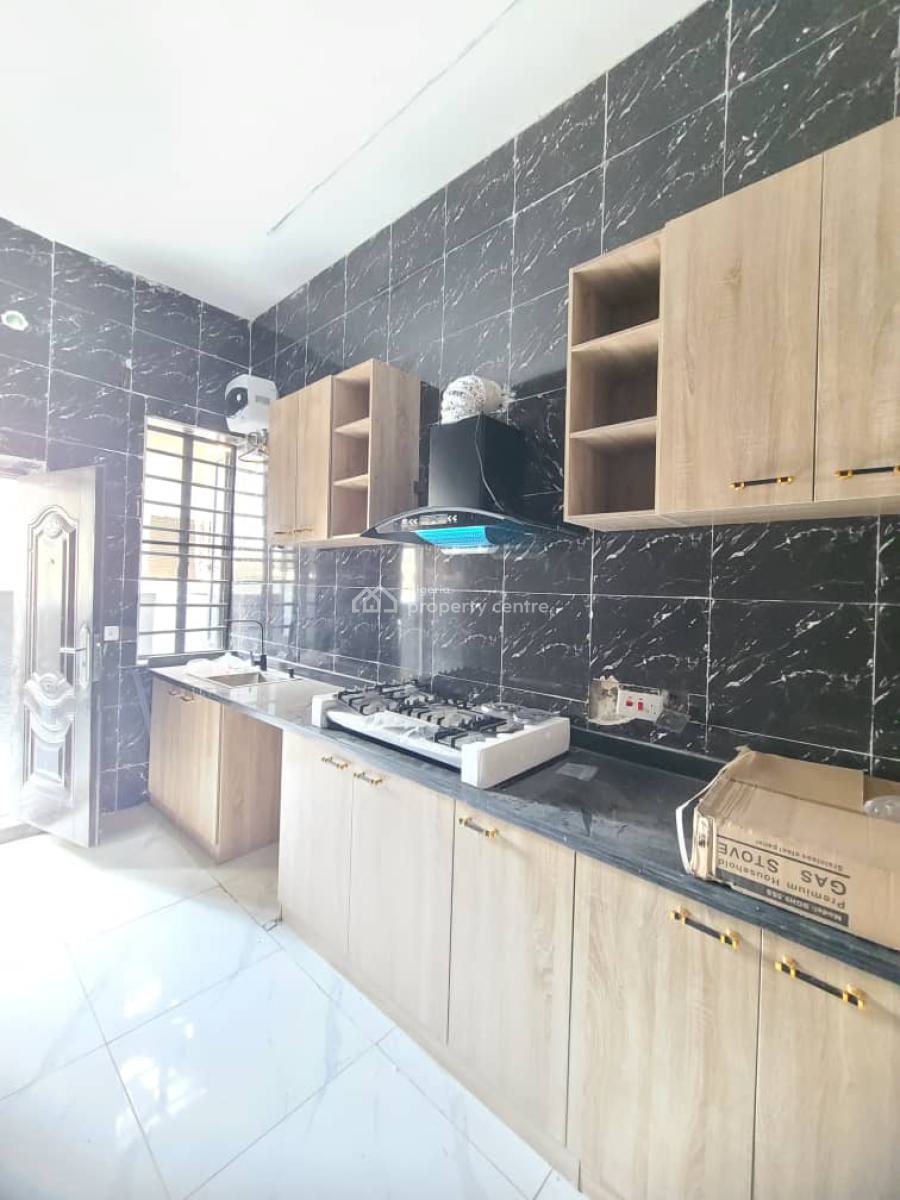 Standard 4 Bedroom Terrace Duplex, Mobile Road/ikota Gra, Lekki, Lagos, Terraced Duplex for Sale