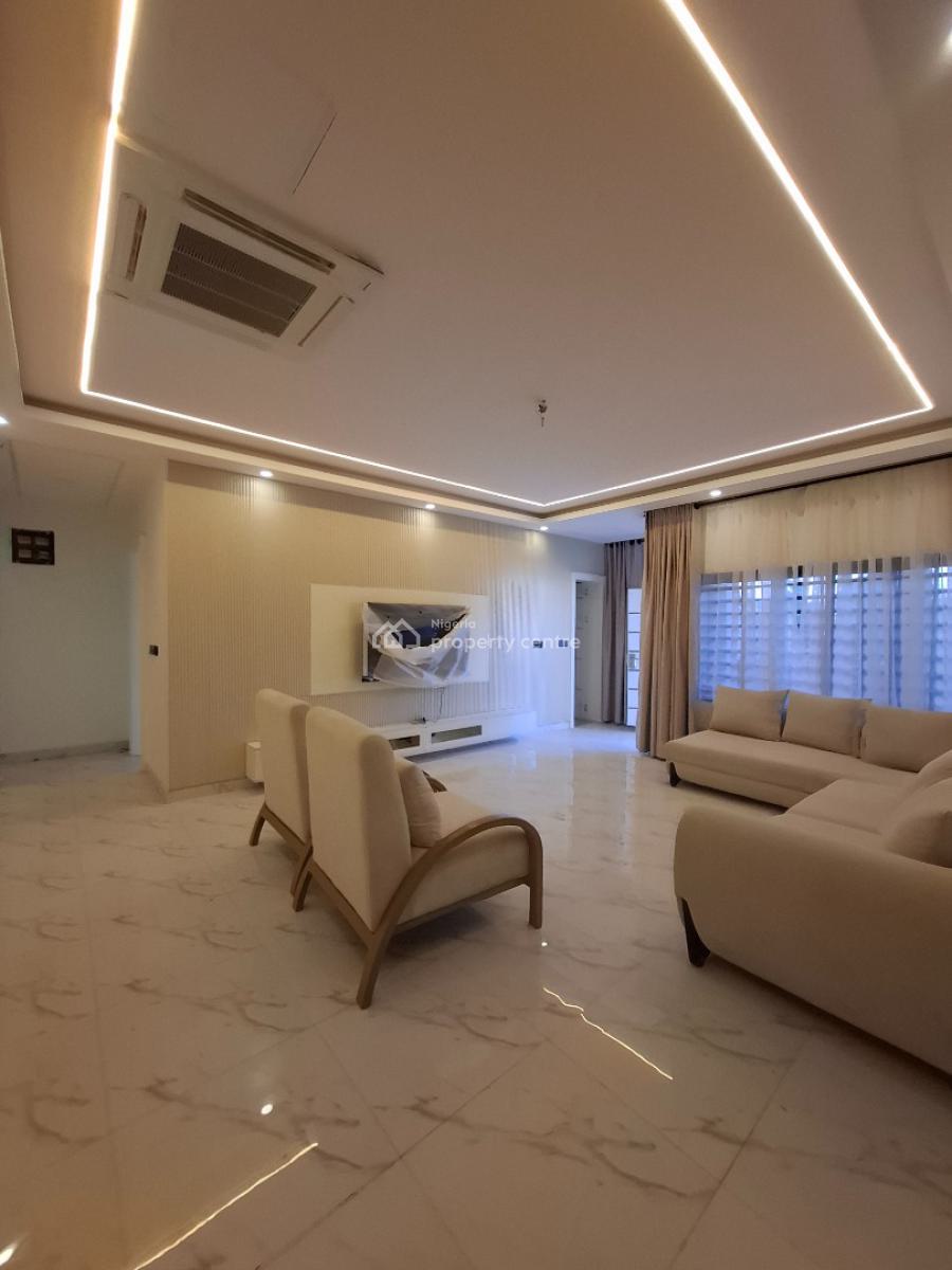 Standard and Furnished 3 Bedroom Apartment, Maitama District, Abuja, Flat / Apartment for Rent