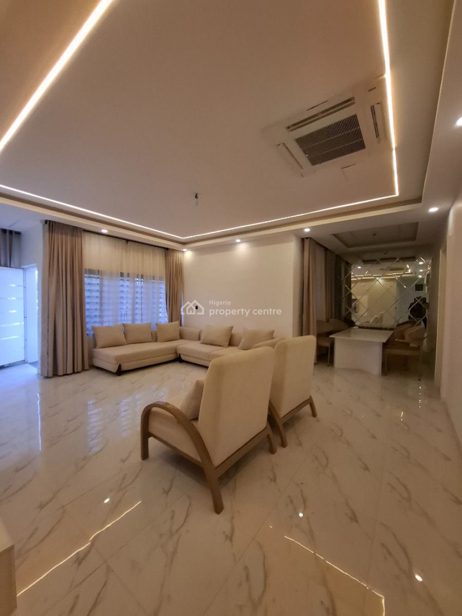 Standard and Furnished 3 Bedroom Apartment, Maitama District, Abuja, Flat / Apartment for Rent