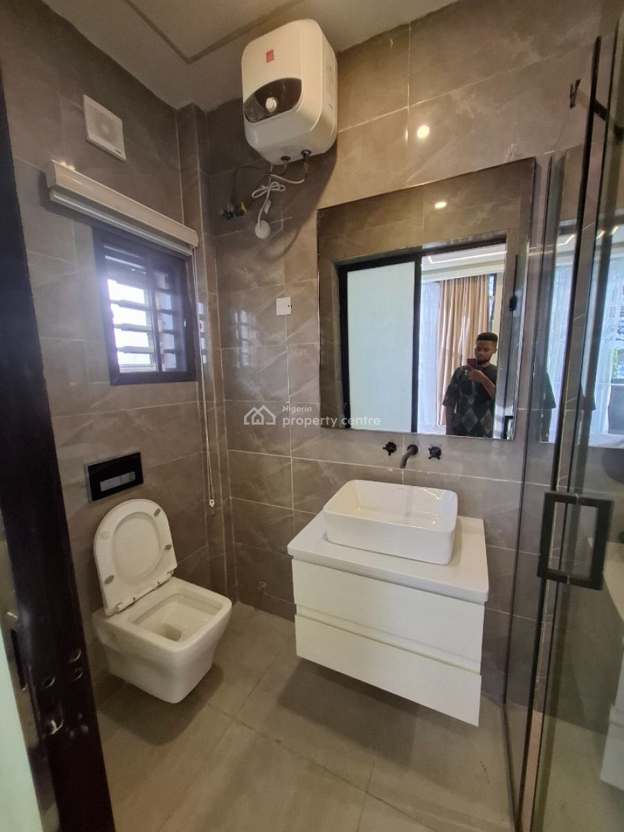 Standard and Furnished 3 Bedroom Apartment, Maitama District, Abuja, Flat / Apartment for Rent