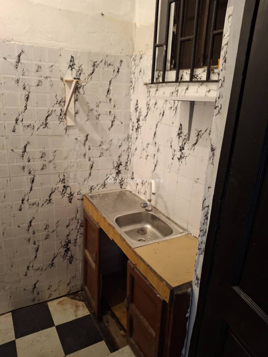 Very Spacious Room Self Contained with Balcony, Makoko Road By Red Cross, Close to 1st Bank on Herbert Macaulay Way, Adekunle, Yaba, Lagos, Self Contain (single Rooms) for Rent